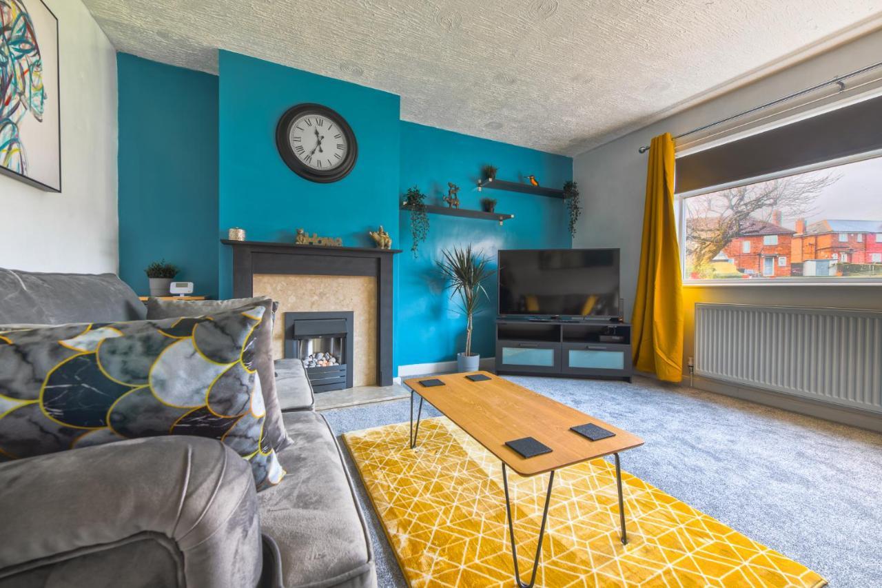Rookwood House - Spacious Home With Free Parking - Short Stay Leeds Leeds  Kültér fotó