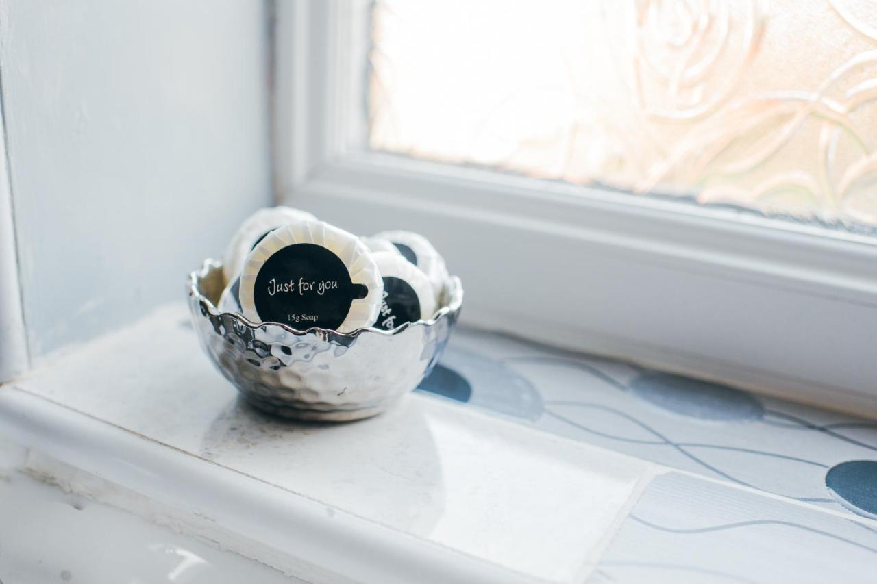 Rookwood House - Spacious Home With Free Parking - Short Stay Leeds Leeds  Kültér fotó